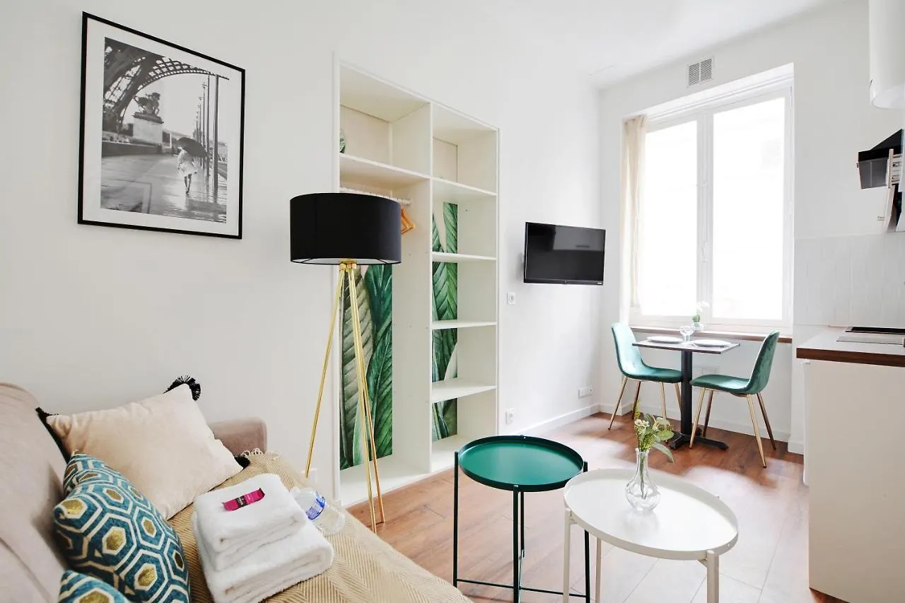 Cmg Opera Comique - St Marc Rdc Apartment Paris